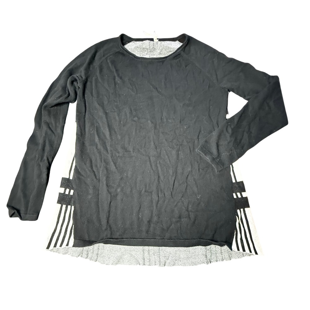 Sweater Knit Top Long‎ Sleeve Black White Striped Casual M